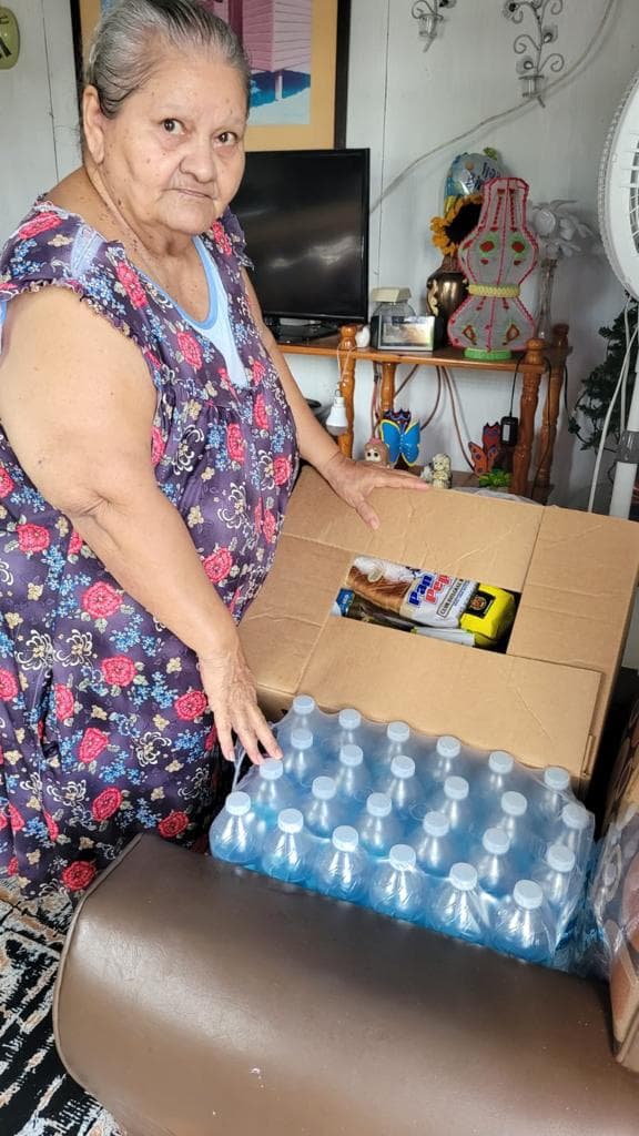 Caja de alimentos USDA Farmers-to-Families