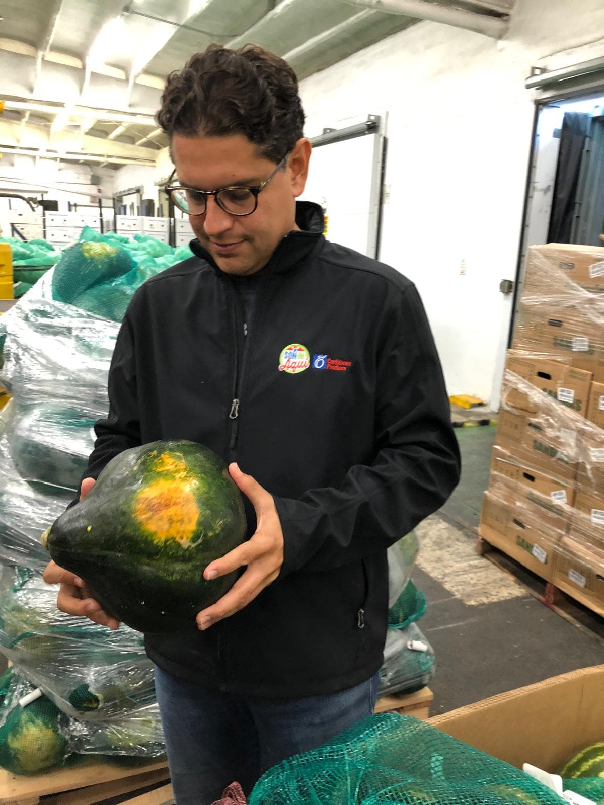 Entrega en mano en la comunidad